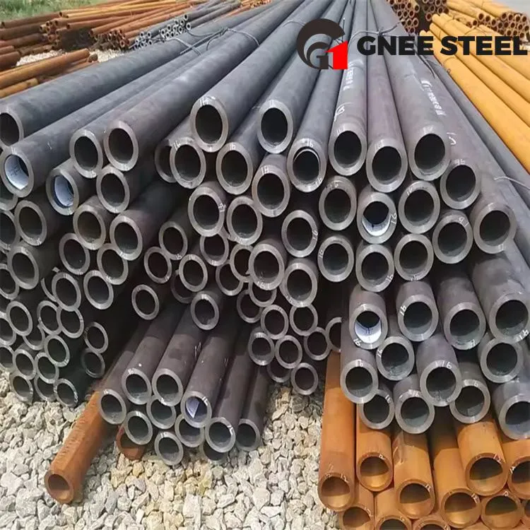 Trubka z chrom-molybdenové slitiny A213 T17